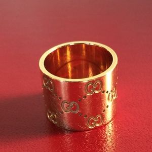 Gucci Icon Wide Band Ring